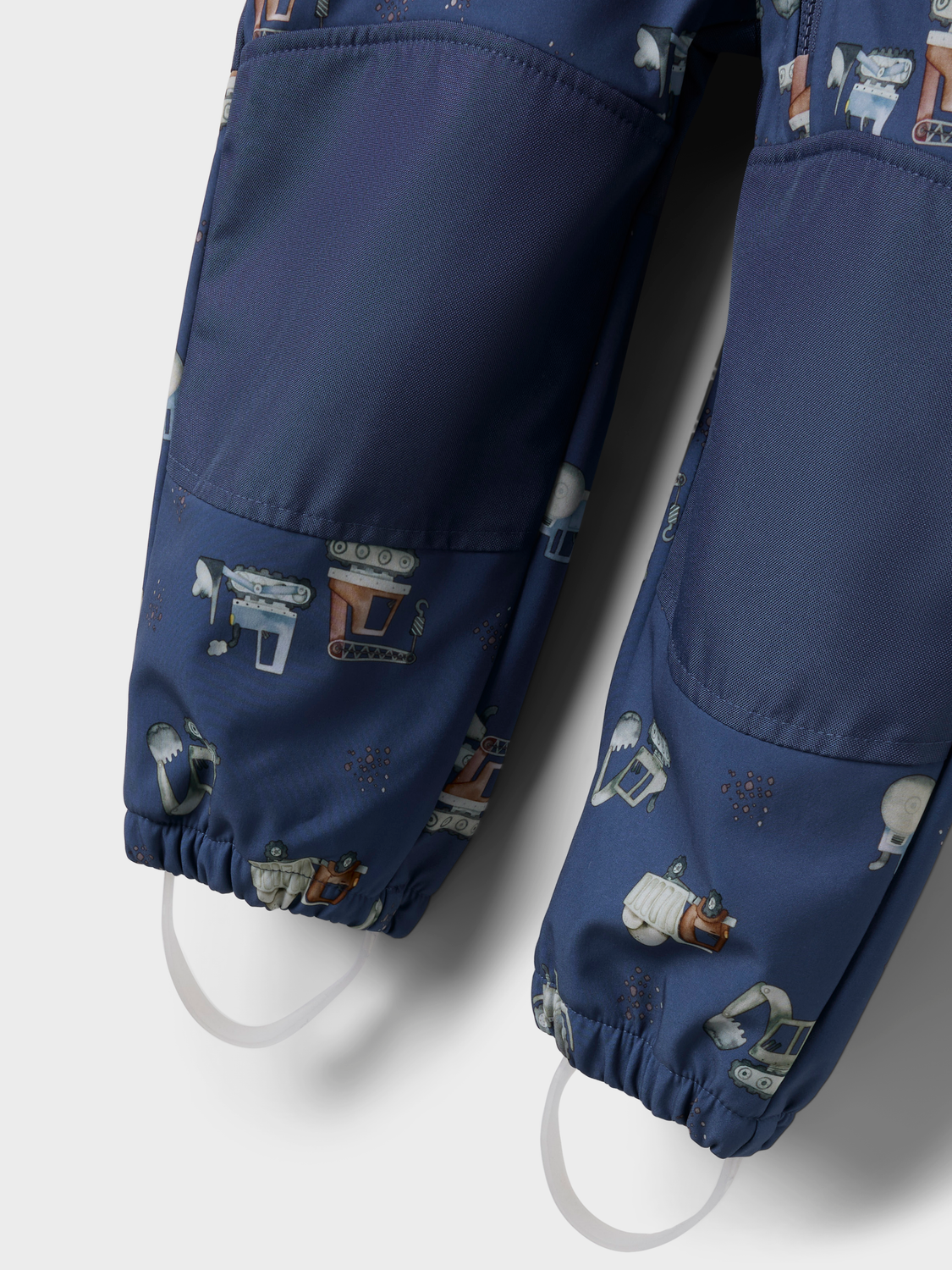 model_shot-front_full